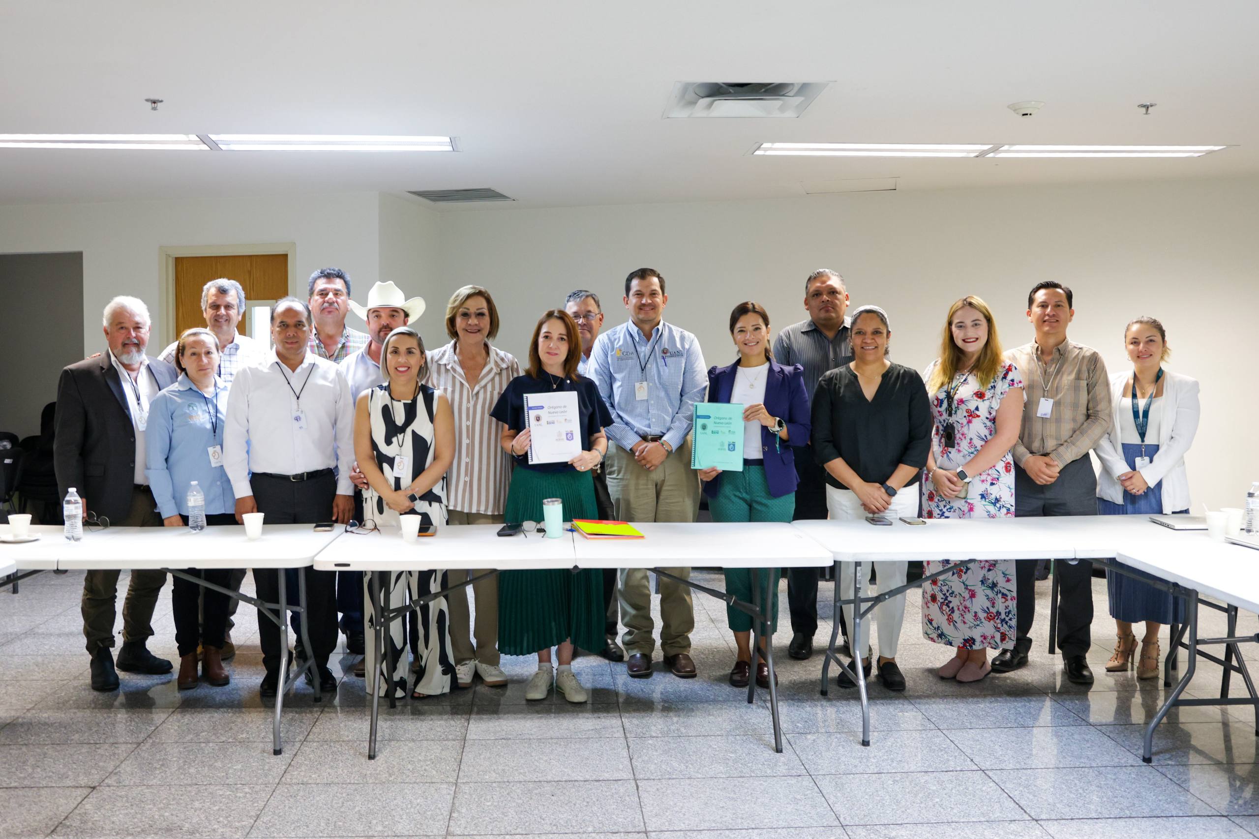 Nuevo León impulsa la Denominación de Origen para su orégano y fortalece la economía rural