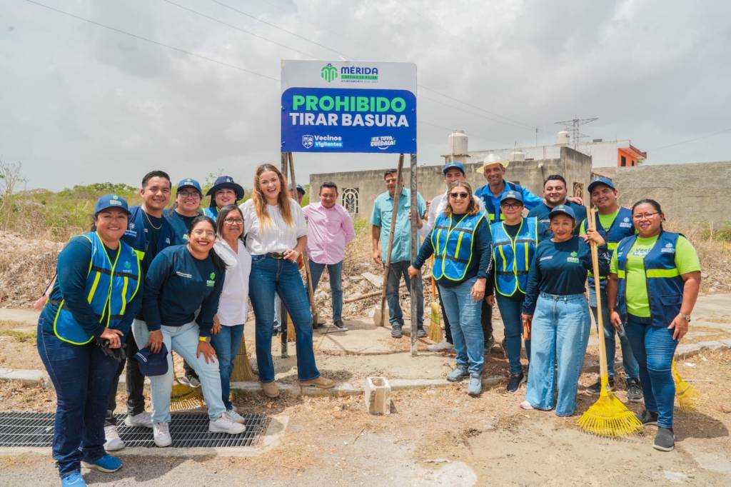 Más 3 mil 700 vecinos fueron beneficiados con el mega operativo de limpieza en la colonia Villa Magna&nbsp;Sur
