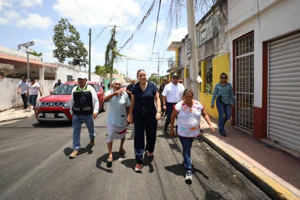 Supervisa Cecilia Patrón el operativo Calle por Calle en el poniente de la&nbsp;ciudad
