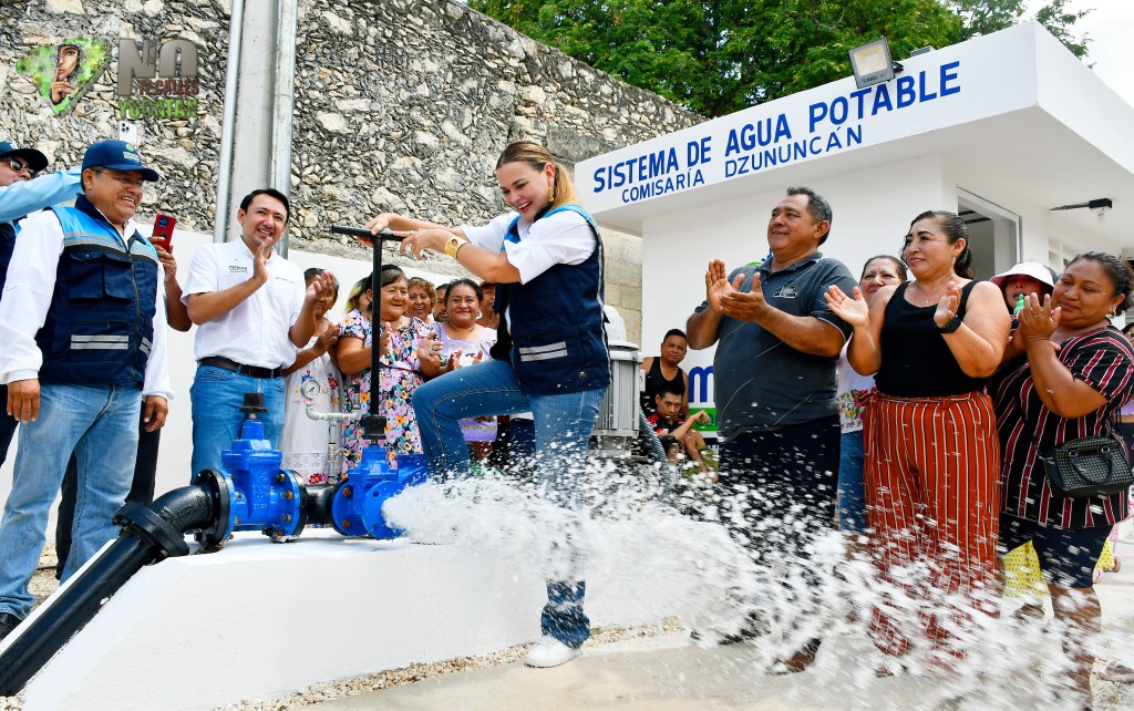 Mejora Cecilia Patrón sistemas de agua potable en comisarías del sur de&nbsp;Mérida.