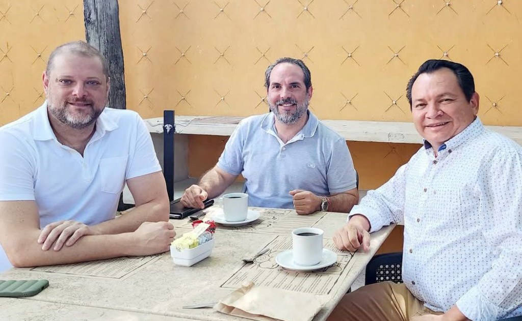 Era digital una nueva arma para sacar a políticos&nbsp;incomodos