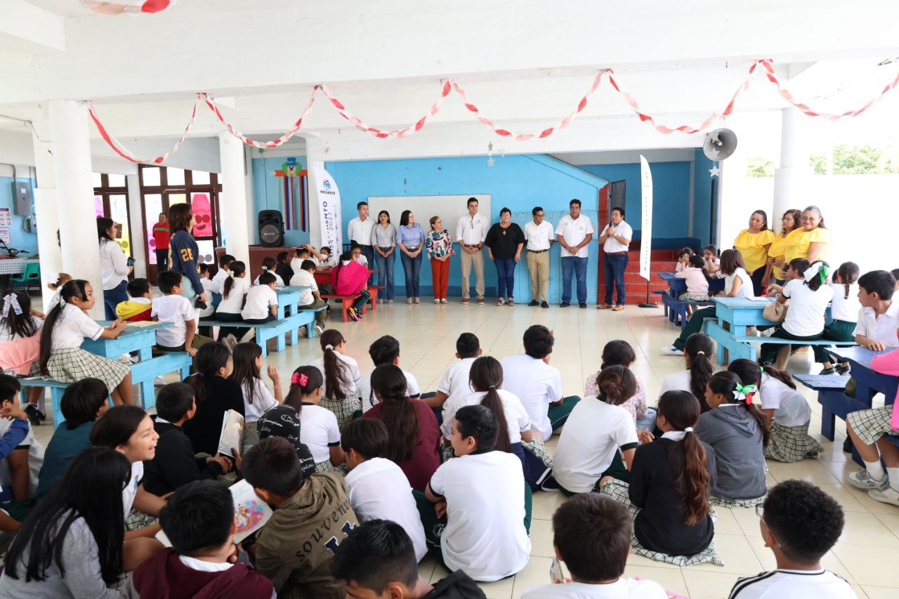 Progreso fomenta la lectura con “Cuéntame un cuento»