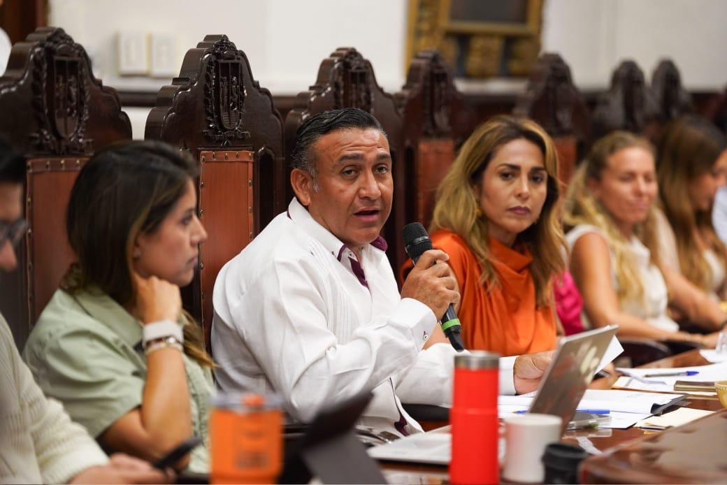 Fin a la «Congeladora» Edilicia: Cabildo de Mérida Analiza Histórica Reforma de Gobernación