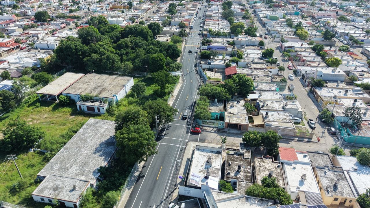 Avanza mantenimiento de vialidades para consolidar una Mérida ordenada y equitativa: Cecilia Patrón